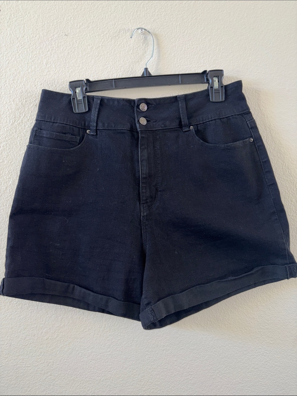 YMI Black High Waist Cuffed Denim Shorts